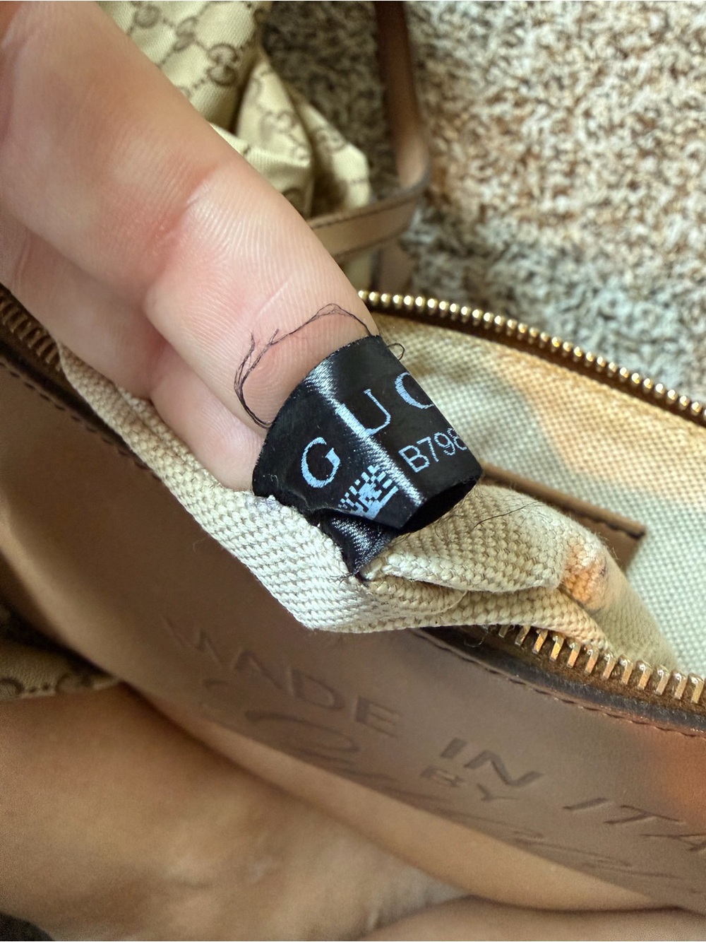 ⚡️Gucci GG Canvas Medium Tote with Brown Leather Trim - Picture 10 of 11